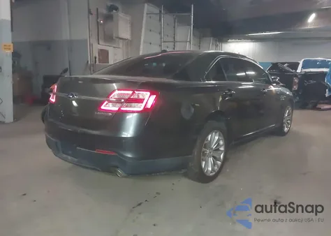 2015 Ford Taurus Limited z USA, uszkodzony, nr VIN 1FAHP2F85FG168620